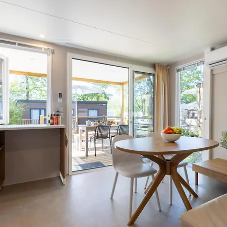 Le Clou 4* Coux-et-Bigaroque-Mouzens