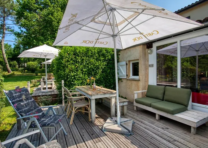 Le Clou 4* Coux-et-Bigaroque-Mouzens